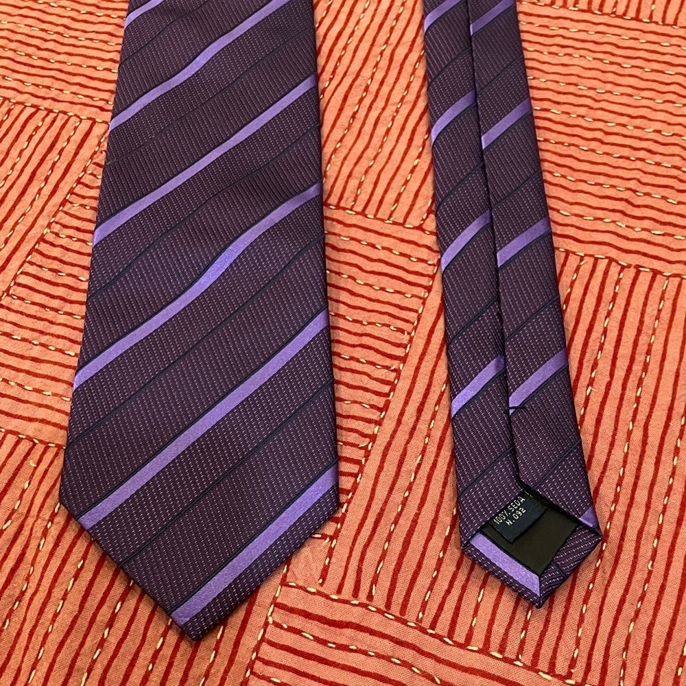 Purple striped silk tie - Elegant Purple Patterned Men's Tie